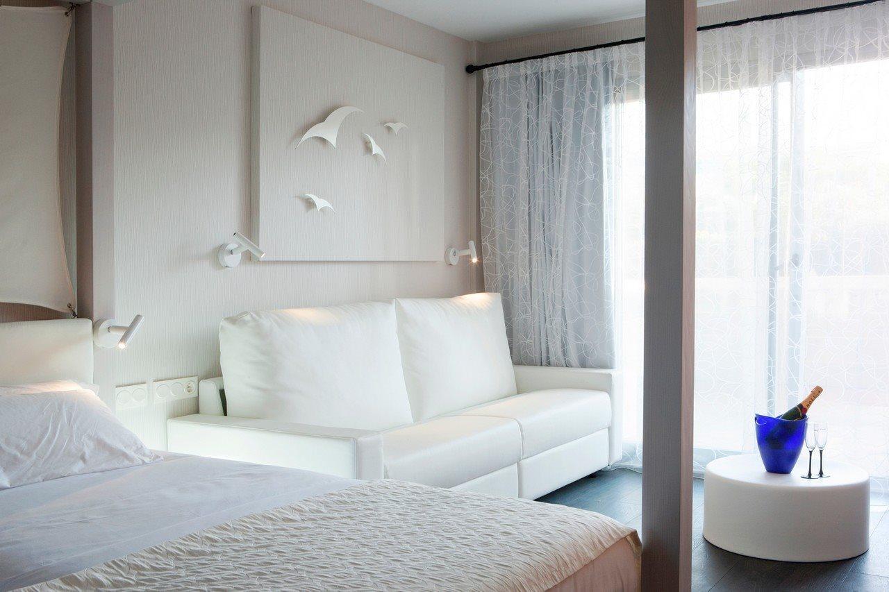 Blanco Hotel Formentera Es Pujols Exterior foto