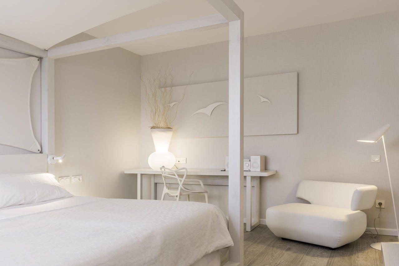 Blanco Hotel Formentera Es Pujols Exterior foto