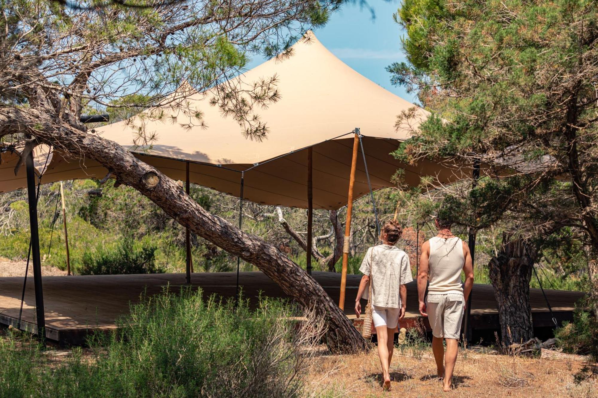 Blanco Hotel Formentera Es Pujols Exterior foto